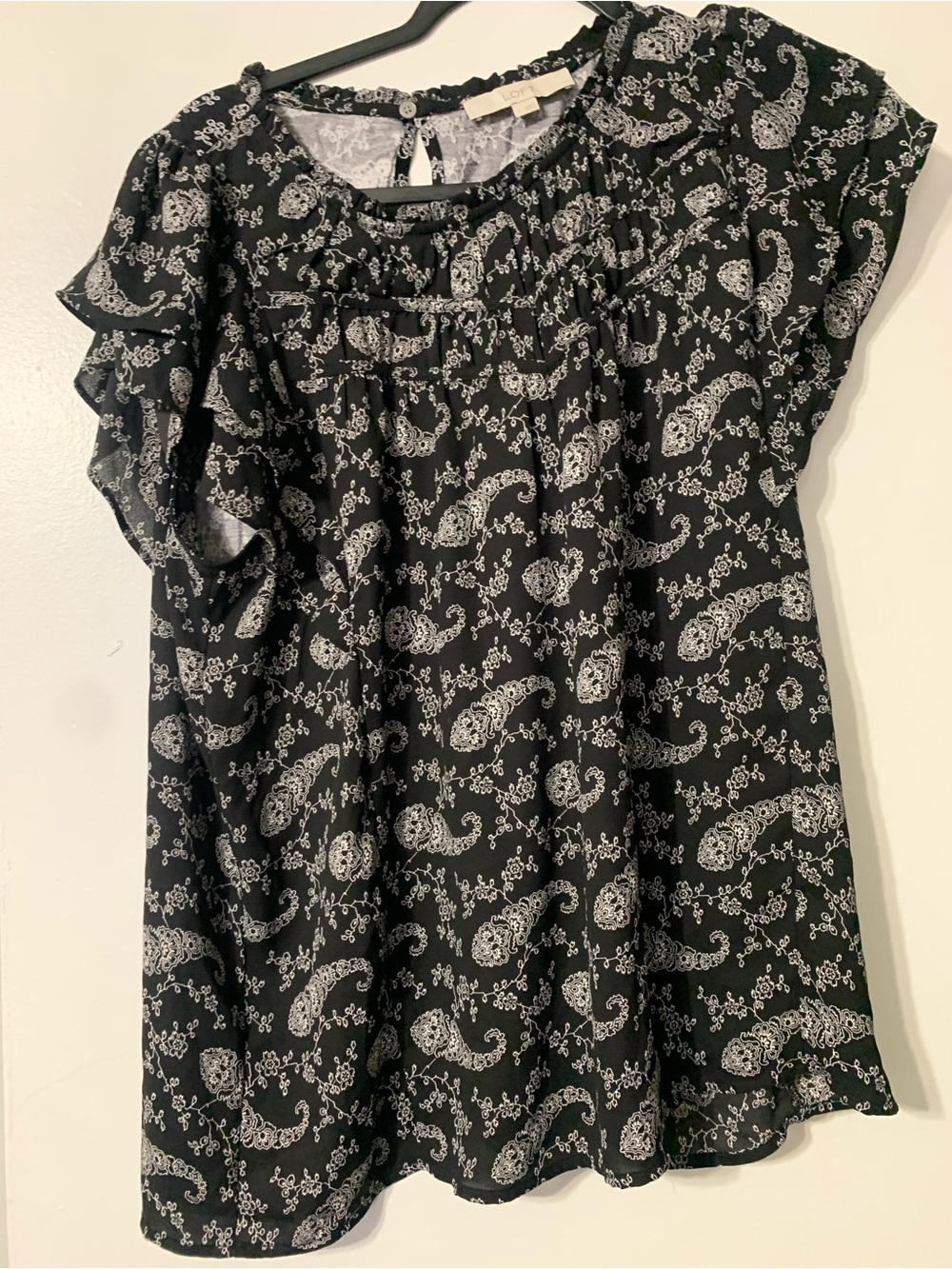 LOFT Black and White Paisley Ruffle Sleeve Blouse